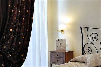 Hotel Le Clarisse Al Pantheon 3*